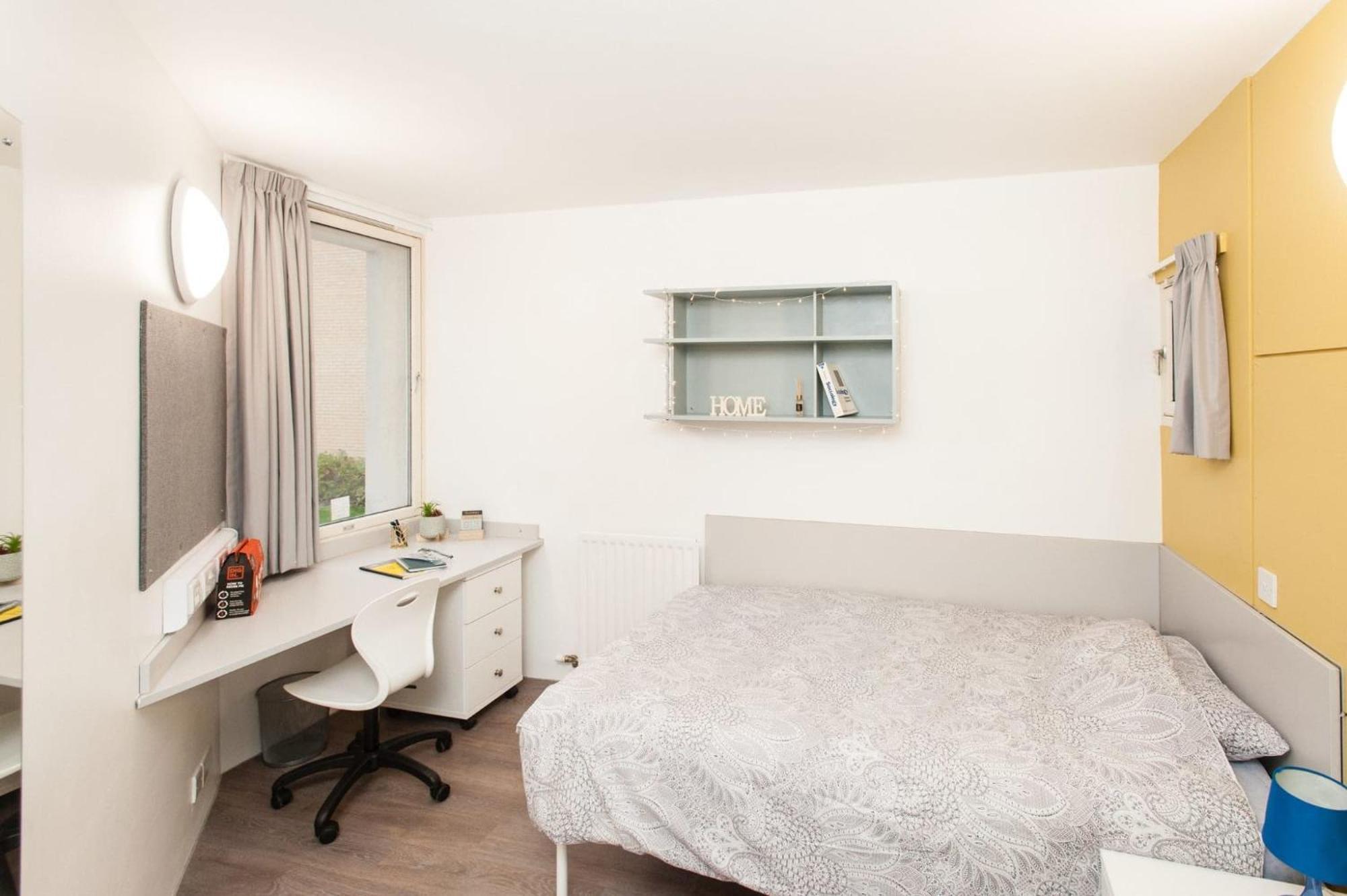 Pittville Student Village In Cheltenham チェルトナム エクステリア 写真