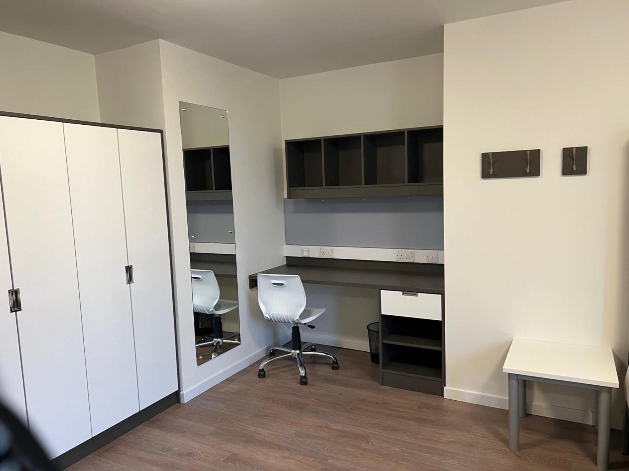 Pittville Student Village In Cheltenham チェルトナム エクステリア 写真