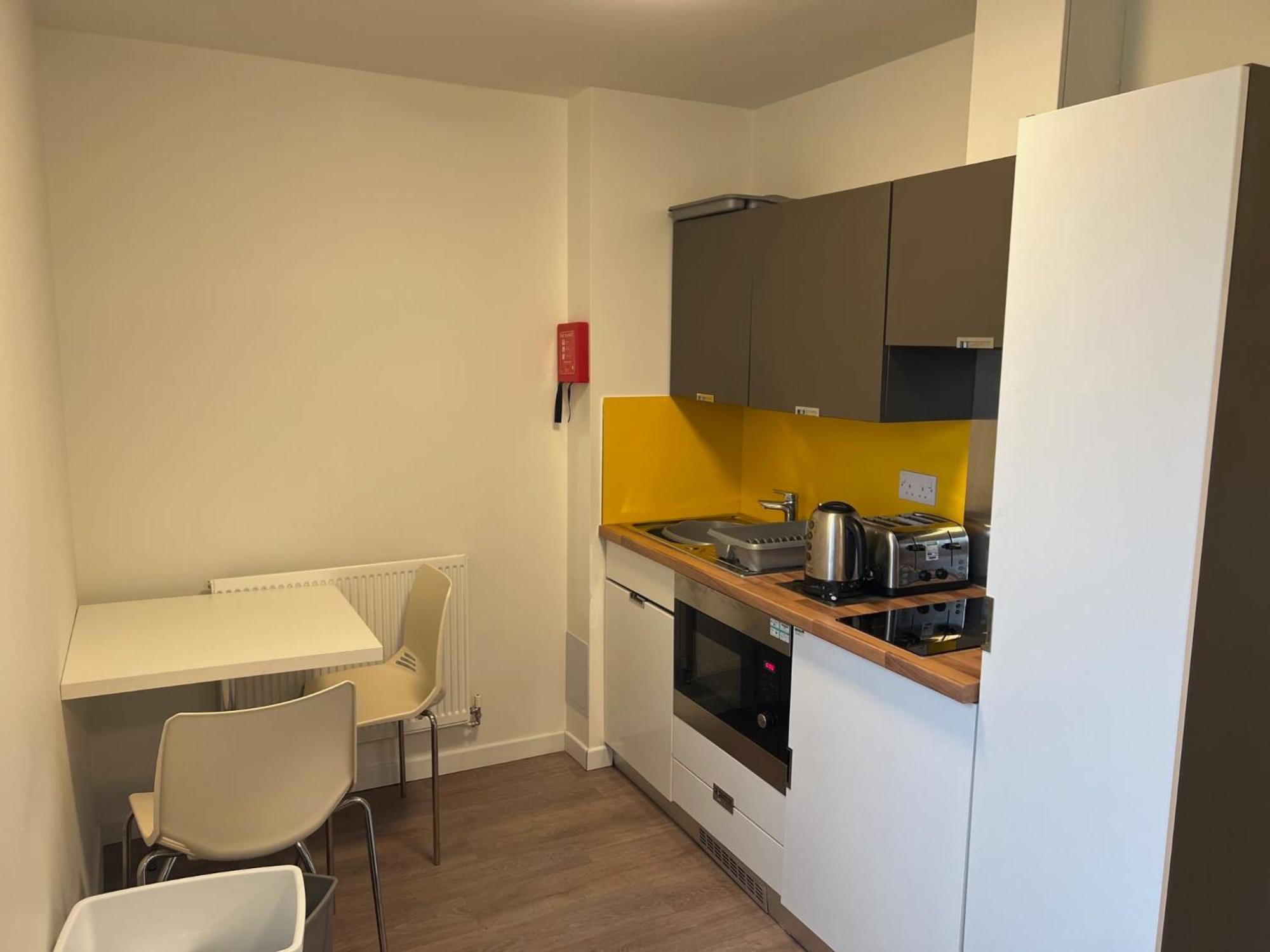 Pittville Student Village In Cheltenham チェルトナム エクステリア 写真