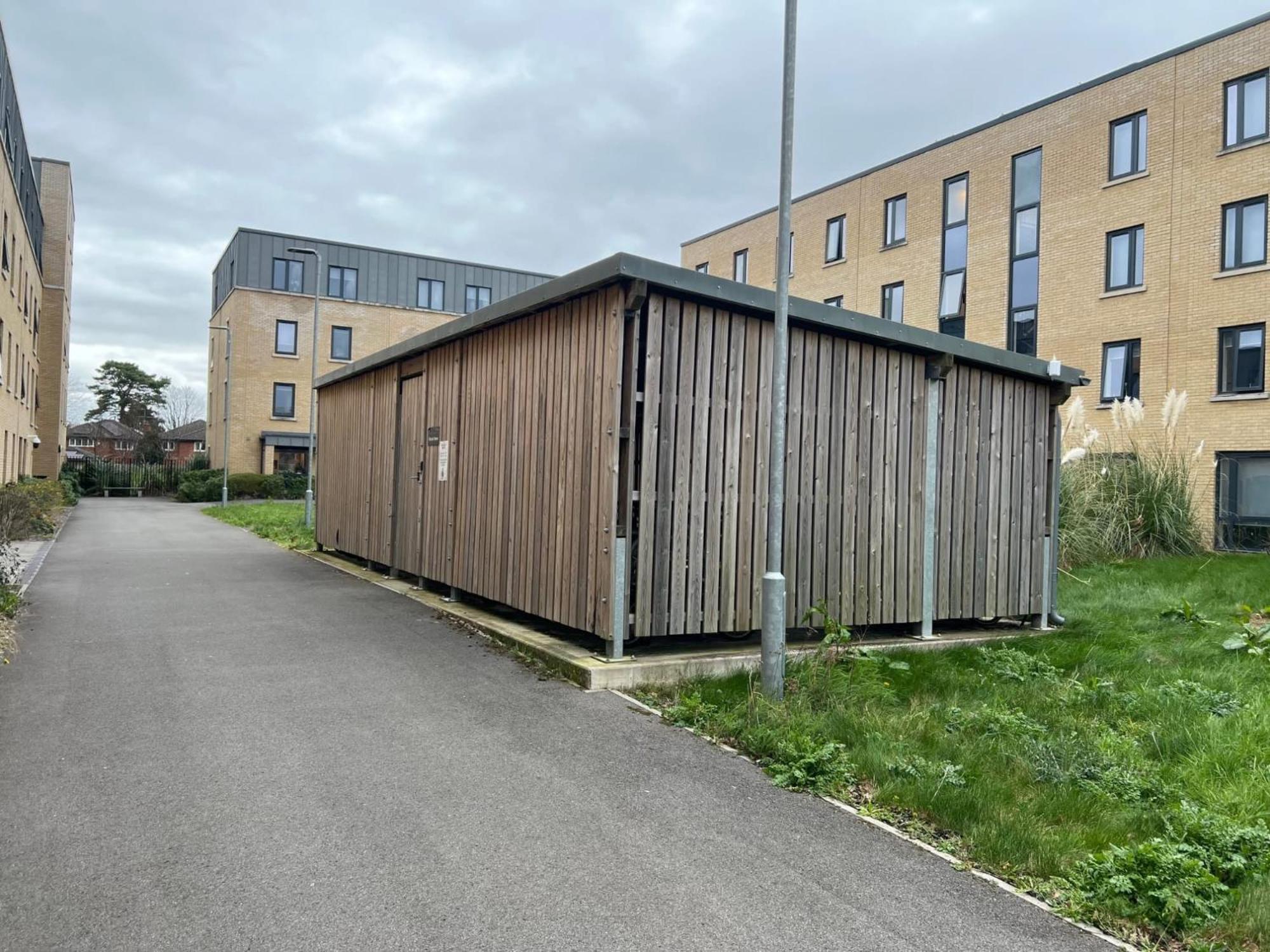 Pittville Student Village In Cheltenham チェルトナム エクステリア 写真